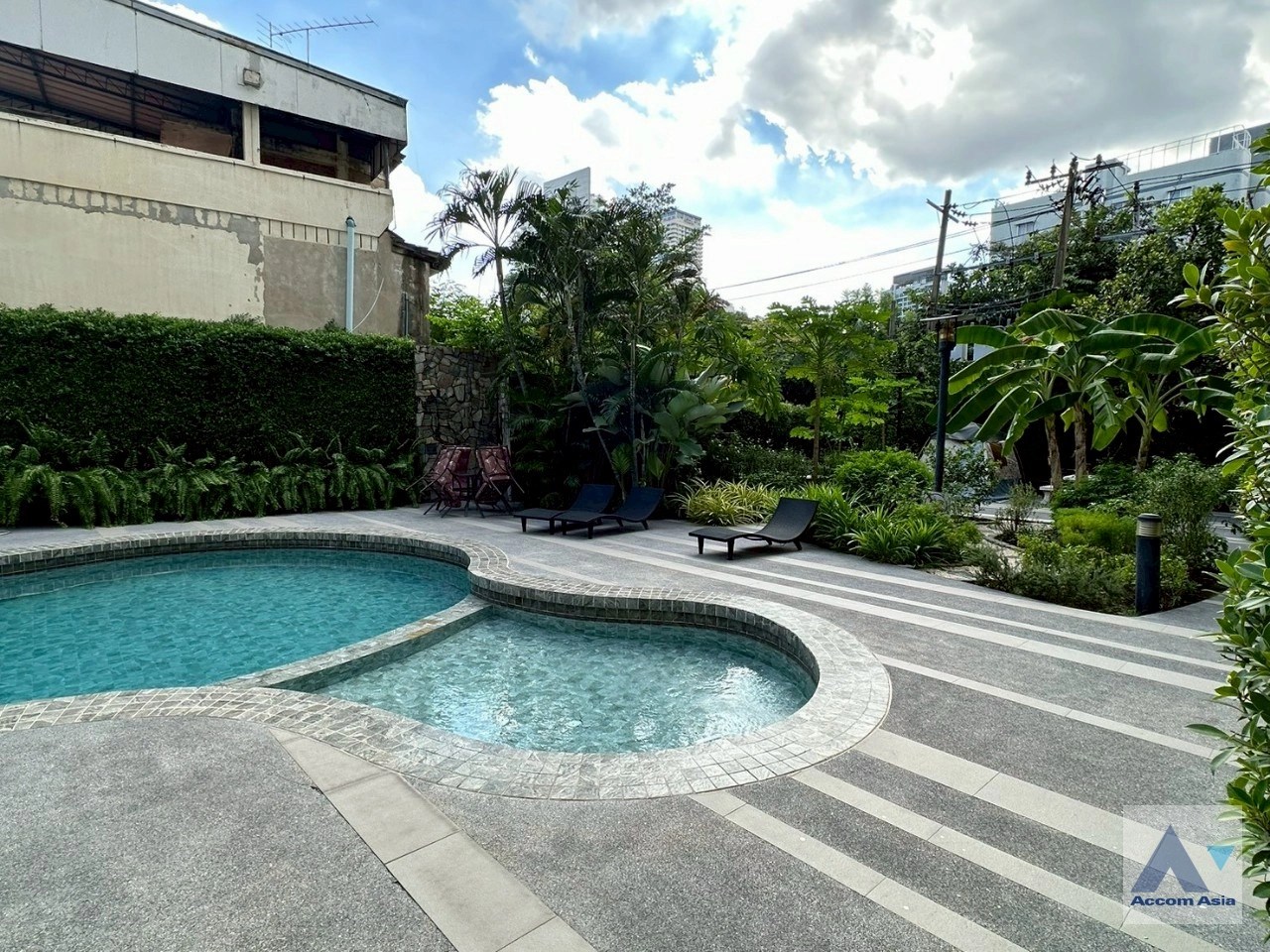  2 br Apartment for rent and sale in Sukhumvit ,Bangkok BTS Thong Lo at Pet-Friendly, Cozy and Serene Serviced Apartment in Thonglor AA45118