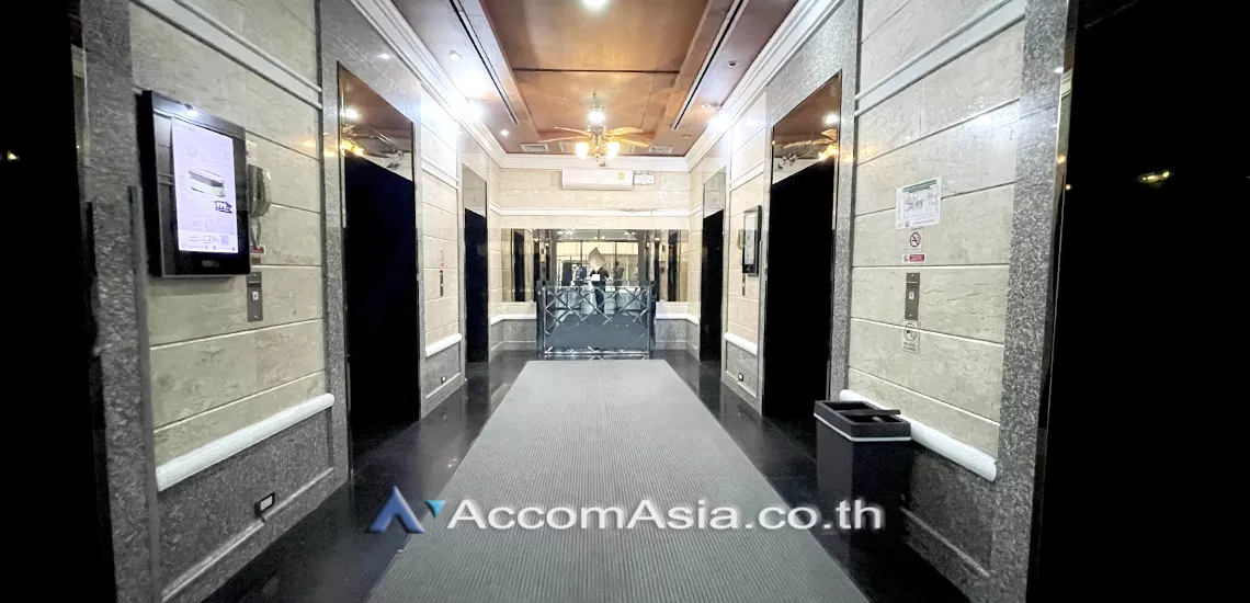  3 br Condominium for rent and sale in Sukhumvit ,Bangkok BTS Phrom Phong at The Waterford Diamond AA39925