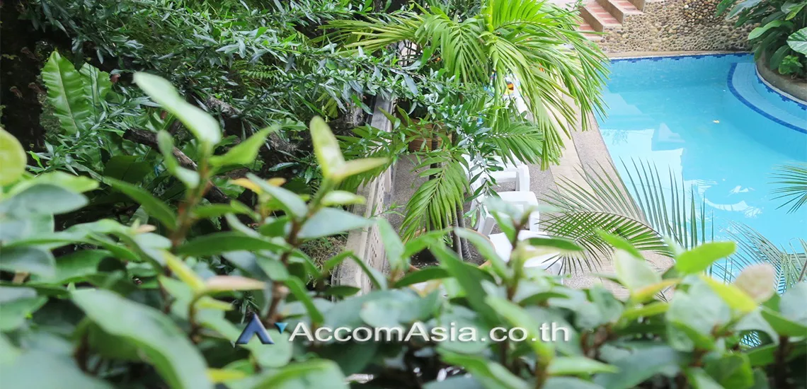  3 br Apartment For Rent in  ,Bangkok BTS Ari at Homely atmosphere AA30723