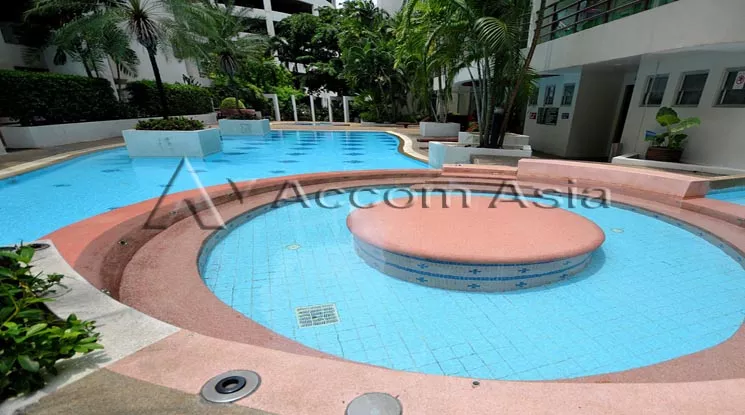  4 br Condominium For Rent in Sukhumvit ,Bangkok BTS Phra khanong at Waterford Park Rama 4 AA17789