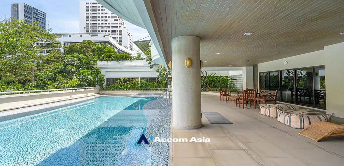  3 br Apartment For Rent in Sukhumvit ,Bangkok BTS Thong Lo at Greenery area in CBD 1421394