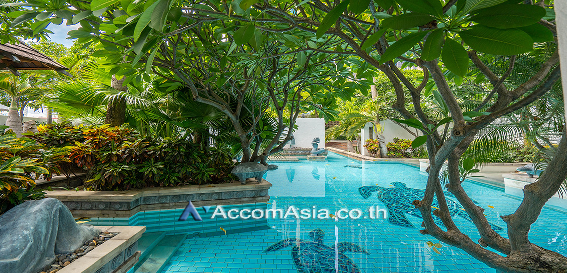  2 br Condominium For Rent in ploenchit ,Bangkok BTS Ploenchit at Athenee Residence 1515745