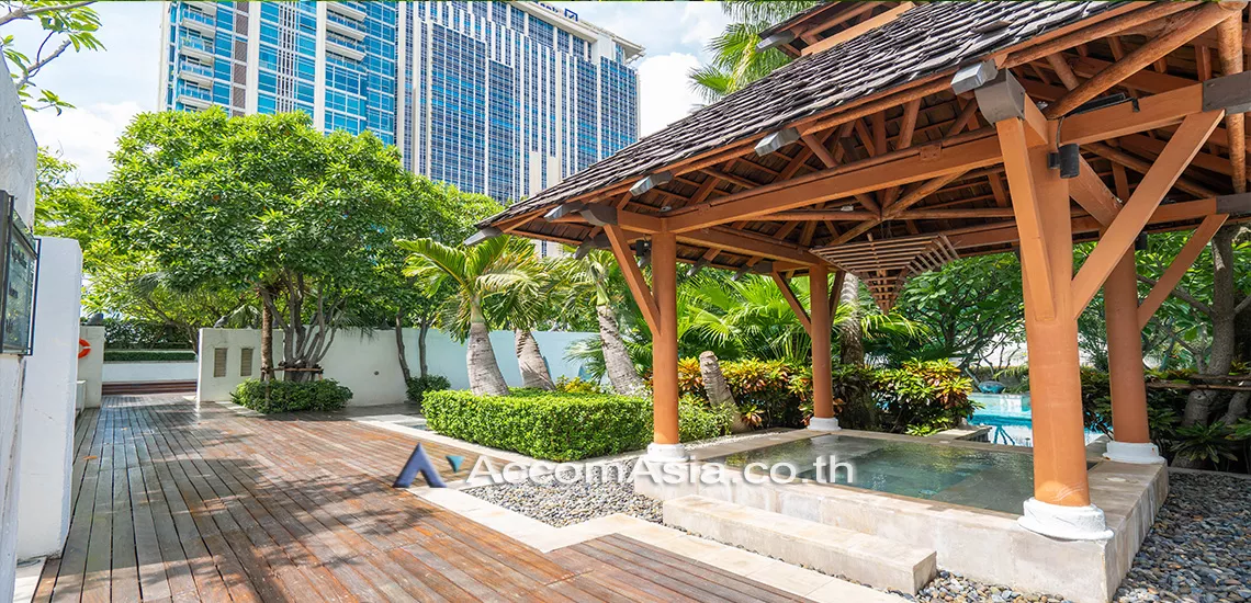  3 br Condominium For Rent in Ploenchit ,Bangkok BTS Ploenchit at Athenee Residence AA35311