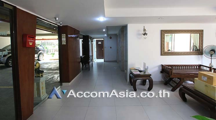  4 br Condominium for rent and sale in Phaholyothin ,Bangkok BTS Ari at Adamas Phaholyothin AA43348