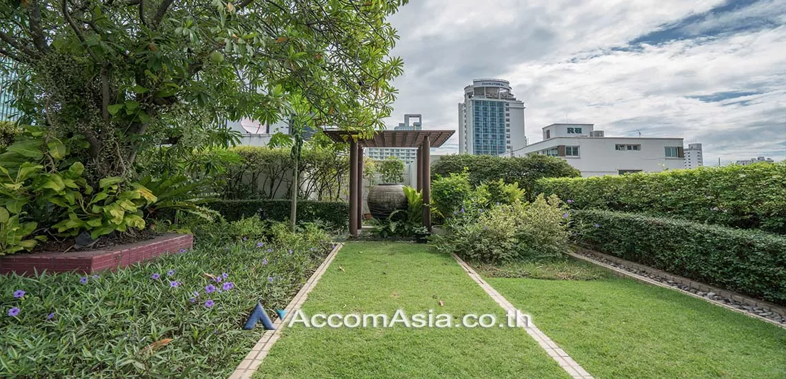  3 br Condominium For Rent in Ploenchit ,Bangkok BTS Ploenchit at Baan Siri Ruedee AA27914
