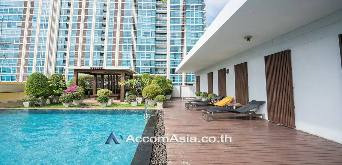  2 br Condominium For Rent in Ploenchit ,Bangkok BTS Ploenchit at Baan Siri Ruedee AA21917