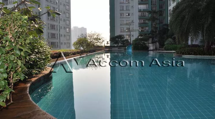  2 br Condominium For Sale in Sathorn ,Bangkok BRT Thanon Chan at Lumpini Place Water Cliff AA35890
