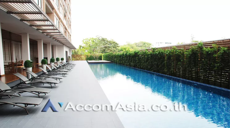  2 Bedrooms  Condominium For Rent in Sathorn, Bangkok  near BRT Thanon Chan (1518578)
