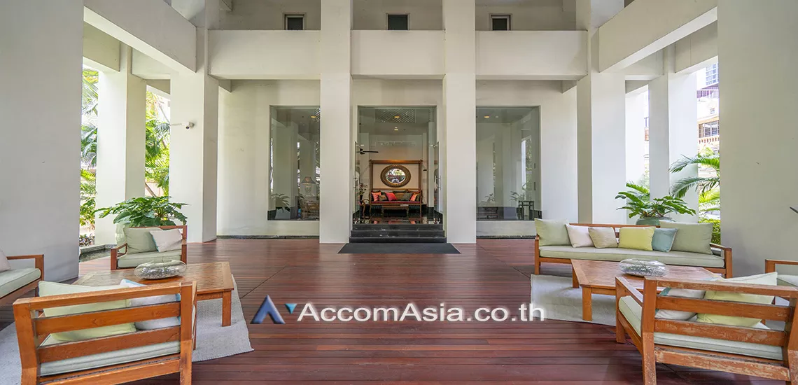  4 br Apartment For Rent in Silom ,Bangkok BTS Surasak at A Unique design and Terrace 1411474