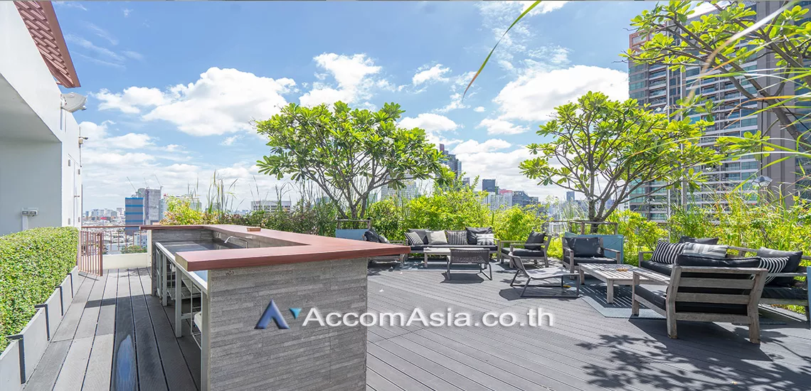  4 br Apartment For Rent in Silom ,Bangkok BTS Surasak at A Unique design and Terrace 1414023