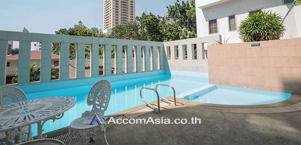  2 br Apartment For Rent in Sathorn ,Bangkok BTS Chong Nonsi at Low Rised Building 1416001