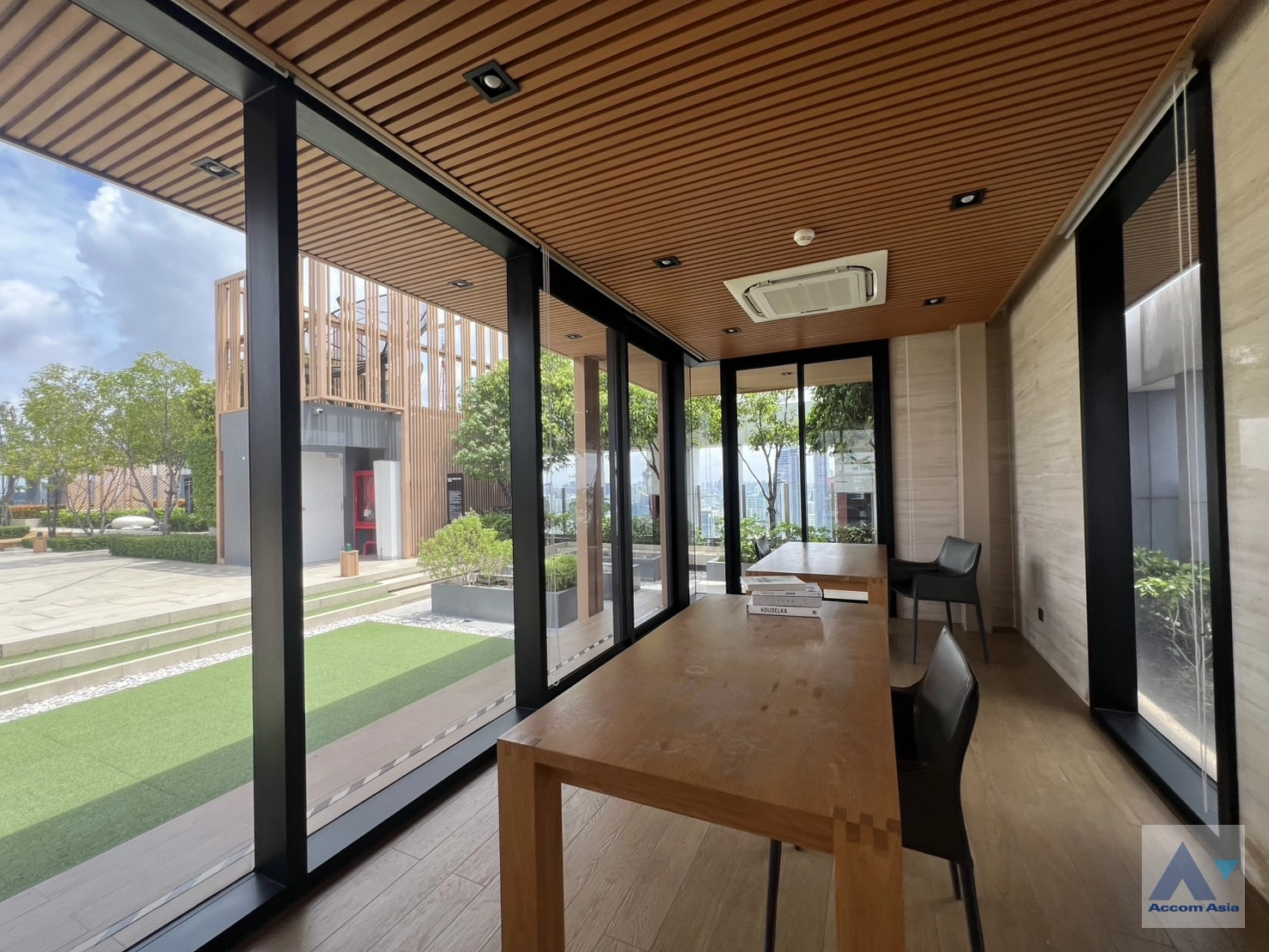  2 br Condominium for rent and sale in Sukhumvit ,Bangkok BTS Ekkamai at Maru Ekkamai 2 AA44846