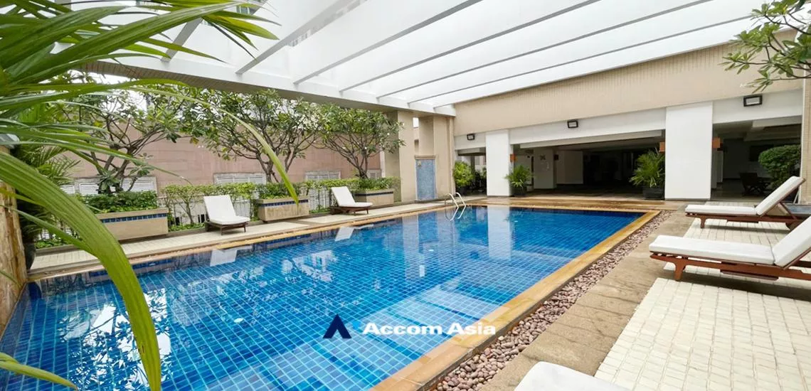  1 br Condominium For Sale in Ploenchit ,Bangkok BTS Chitlom at Langsuan Ville AA29782