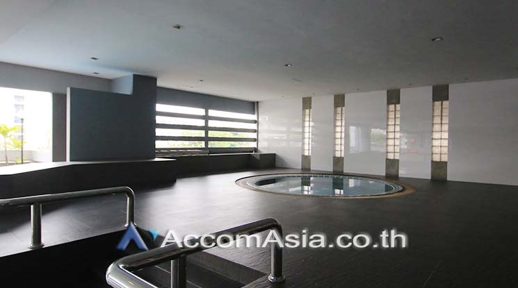 3 br Condominium for rent and sale in Sukhumvit ,Bangkok BTS Thong Lo at Le Premier II AA19982