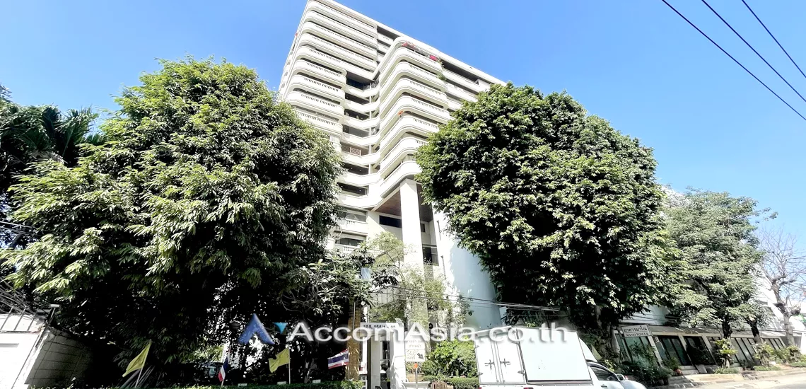  3 br Condominium for rent and sale in Sukhumvit ,Bangkok BTS Phrom Phong at Mano Tower AA38948