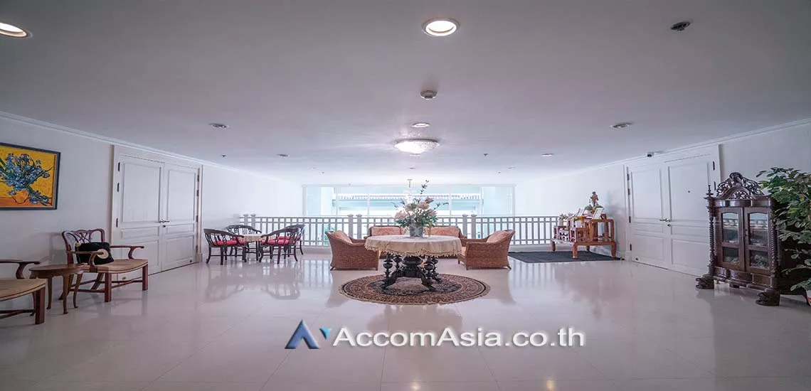  2 br Apartment For Rent in Sathorn ,Bangkok MRT Lumphini at Amazing residential AA28229