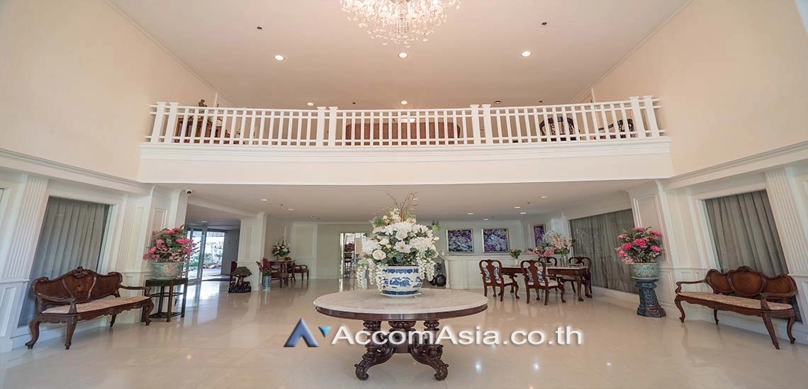  3 br Apartment for rent and sale in Sathorn ,Bangkok MRT Lumphini at Amazing residential AA30883