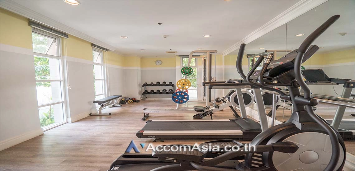  3 br Apartment for rent and sale in Sathorn ,Bangkok MRT Lumphini at Amazing residential AA30883