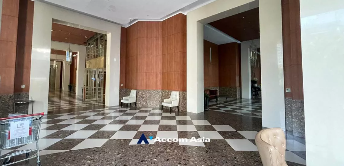  1 br Condominium for rent and sale in Sathorn ,Bangkok BTS Chong Nonsi - BRT Sathorn at The Empire Place AA38229