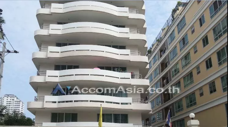  1 Spacious Room - Apartment - Sukhumvit - Bangkok / Accomasia