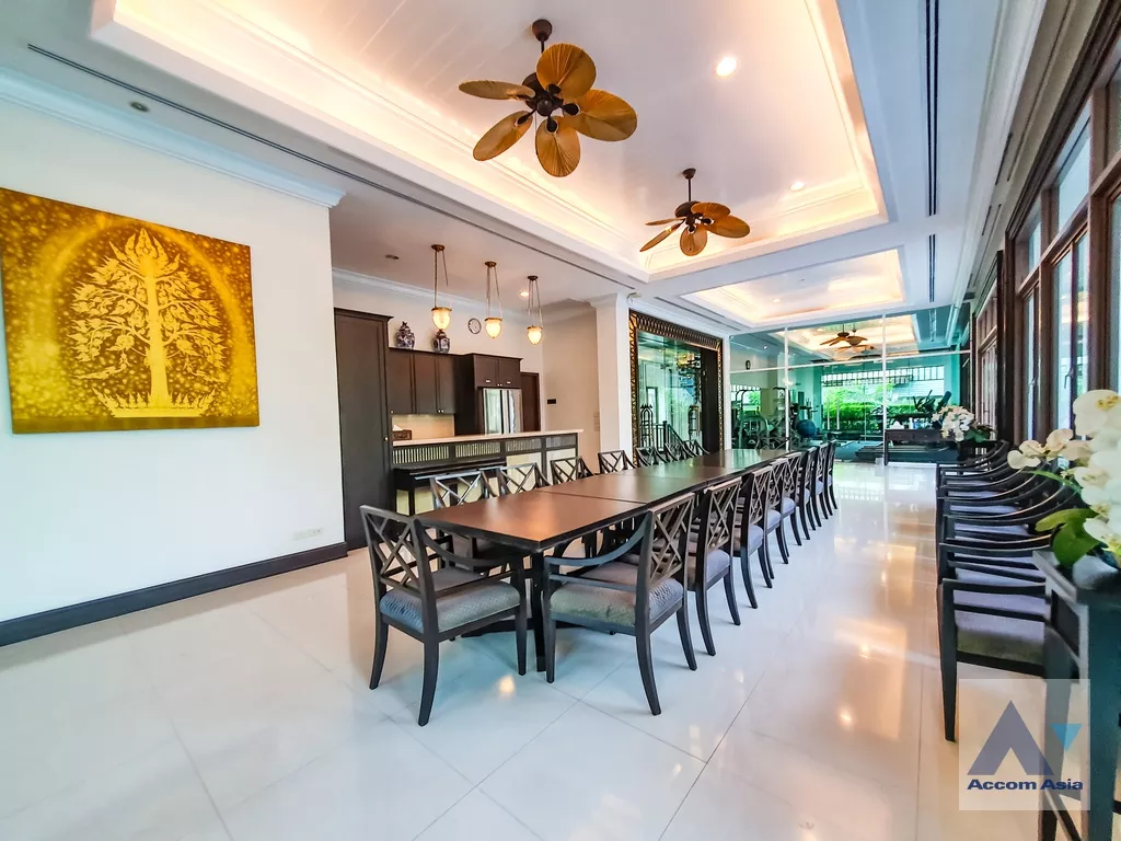  4 br House For Rent in Sathorn ,Bangkok BRT Thanon Chan - BTS Saint Louis at Exclusive Resort Style Home  AA26726