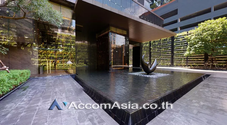  2 br Condominium For Sale in Sukhumvit ,Bangkok BTS Phrom Phong at Vittorio Sukhumvit 39 AA36351