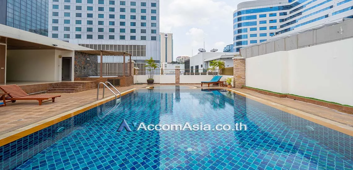  3 br Apartment For Rent in Sukhumvit ,Bangkok BTS Asok - MRT Sukhumvit at Easy to access BTS and MRT AA24071