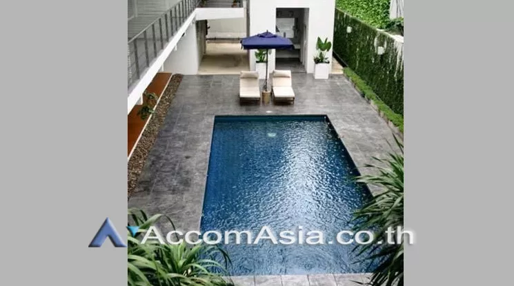  1 br Apartment For Rent in Silom ,Bangkok BTS Sala Daeng - MRT Lumphini at Boutique Style Building 110077