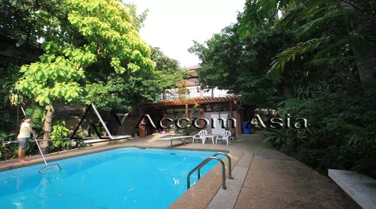  3 br Apartment For Rent in Sukhumvit ,Bangkok BTS Phrom Phong at Peaceful environment 1417959