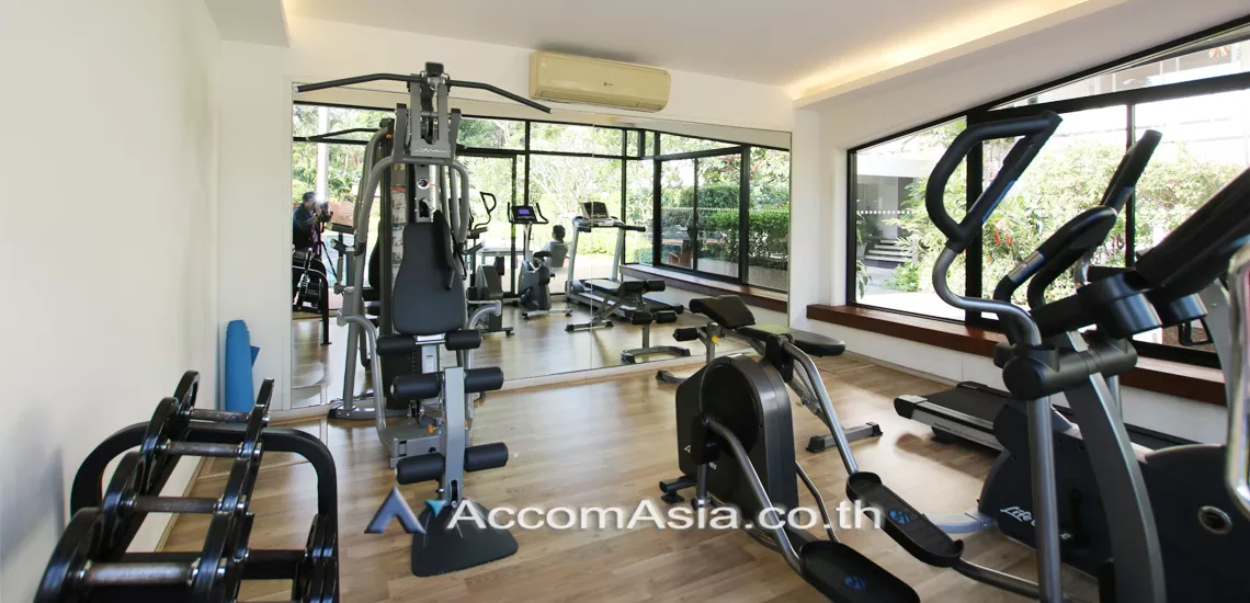  4 br Apartment For Rent in Sathorn ,Bangkok BTS Chong Nonsi at Low rise - Cozy Apartment AA19739