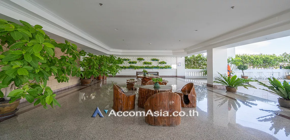  3 br Apartment For Rent in Sukhumvit ,Bangkok BTS Asok - MRT Sukhumvit at A Classic Style AA15328