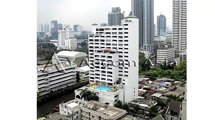 2 br Condominium For Sale in Sukhumvit ,Bangkok BTS Ploenchit at First Tower AA25862