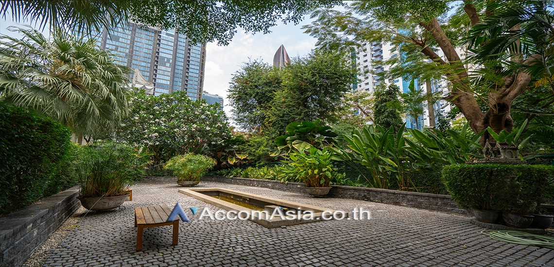  3 Luxury 1-Unit-Per-Floor Residence in Thonglo - Apartment - Sukhumvit - Bangkok / Accomasia