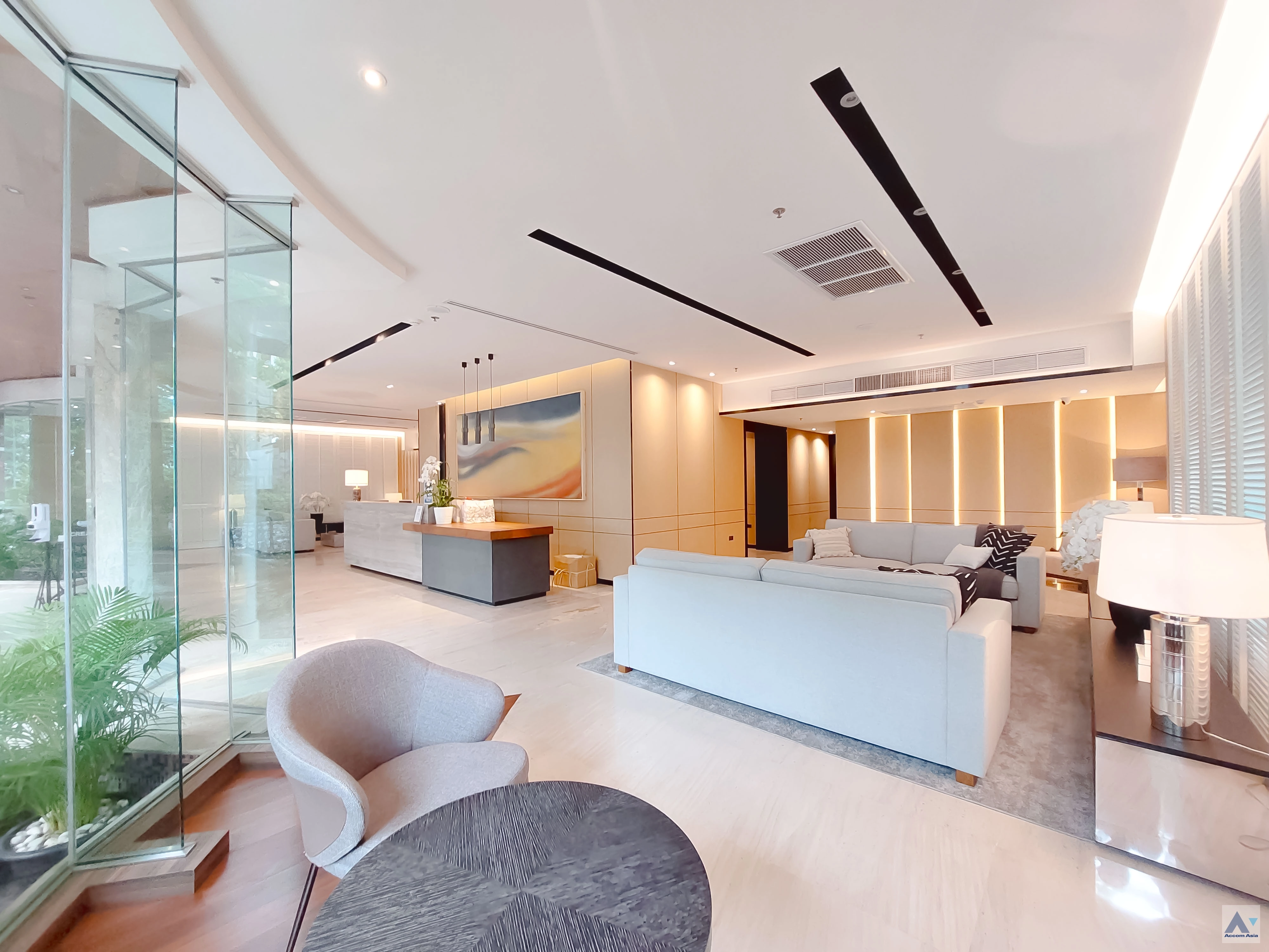  3 br Condominium for rent and sale in Ploenchit ,Bangkok BTS Ratchadamri at Baan Ratchadamri 1520591