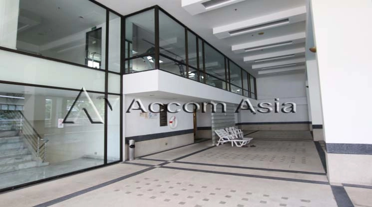  2 br Condominium for rent and sale in Ploenchit ,Bangkok BTS Ratchadamri at The Royal Place 1 29750