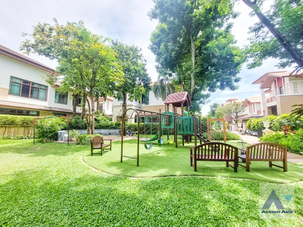  4 br House For Rent in Sukhumvit ,Bangkok BTS Phra khanong at Baan Sansiri Sukhumvit 67 AA18870