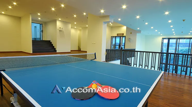  2 br Condominium For Sale in Sukhumvit ,Bangkok BTS Phra khanong at Vista Garden Prestige AA25511