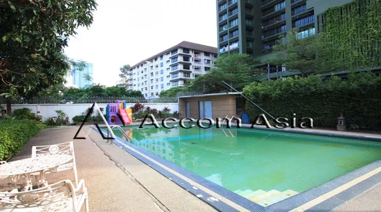  2 Classical Architecture - Apartment - Sukhumvit - Bangkok / Accomasia