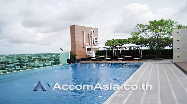  1 br Condominium For Rent in Sukhumvit ,Bangkok BTS Phra khanong at Life at Sukhumvit 65 AA36068