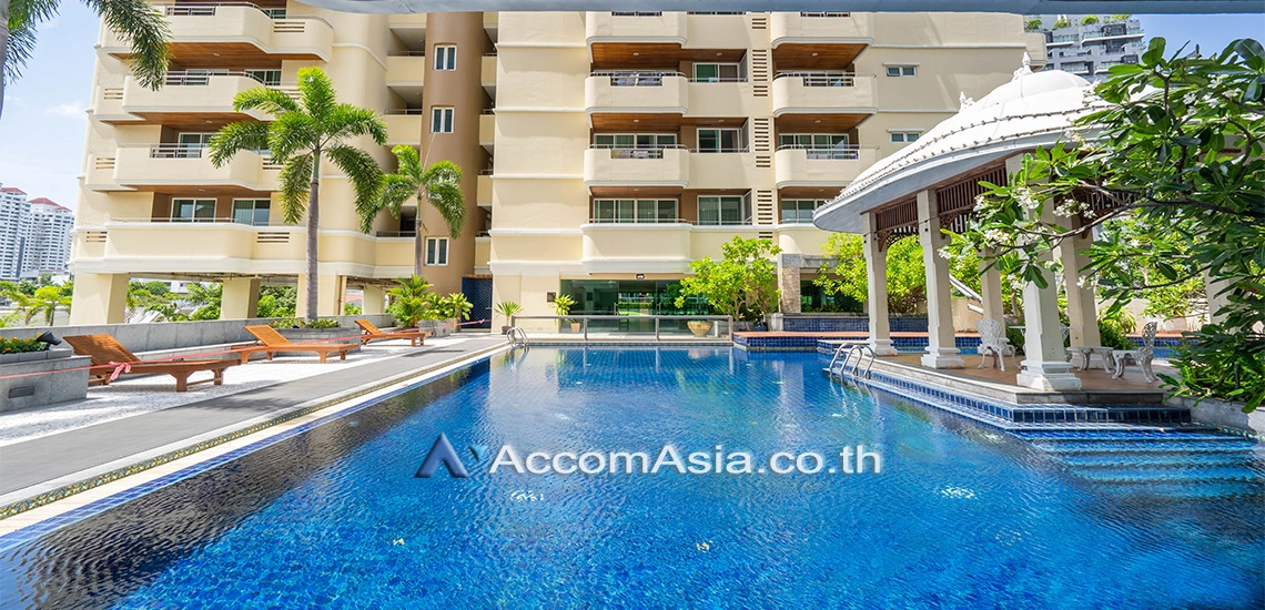  3 br Apartment For Rent in Sukhumvit ,Bangkok BTS Phrom Phong at Fully Furnished Suites AA12329