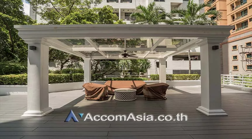  3 br Apartment For Rent in Ploenchit ,Bangkok BTS Chitlom at Heart of Langsuan - Privacy AA11548