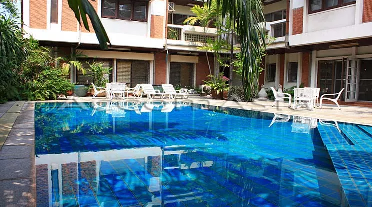  1 The Contemporary Living - Apartment - Sukhumvit - Bangkok / Accomasia