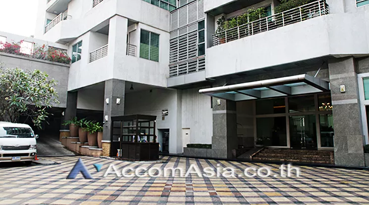  5 br Apartment For Rent in Ploenchit ,Bangkok BTS Ploenchit at Elegance and Traditional Luxury AA14961