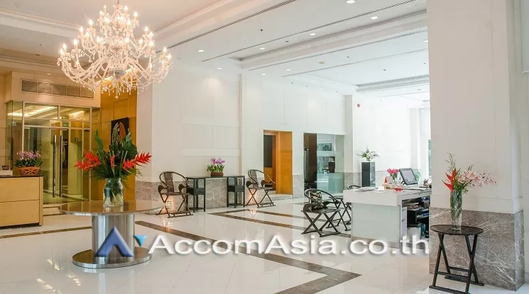  3 br Apartment For Rent in Ploenchit ,Bangkok BTS Ploenchit at Elegance and Traditional Luxury AA33450