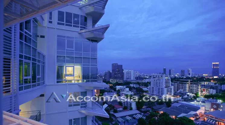  2 br Condominium For Rent in Ploenchit ,Bangkok BTS Ratchadamri at Anantara Baan Rajprasong AA16582