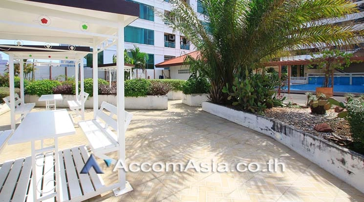 10 Sukhumvit Living Town - Condominium -  - Bangkok / Accomasia