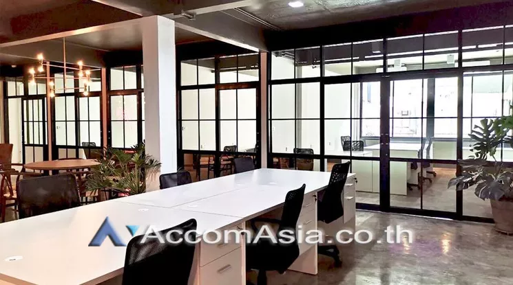  Office Space For Rent in Sukhumvit ,Bangkok BTS Asok - MRT Sukhumvit at OTW Service Office AA24645