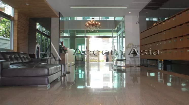  3 br Apartment for rent and sale in Sukhumvit ,Bangkok BTS Phrom Phong at Homely atmosphere AA36408