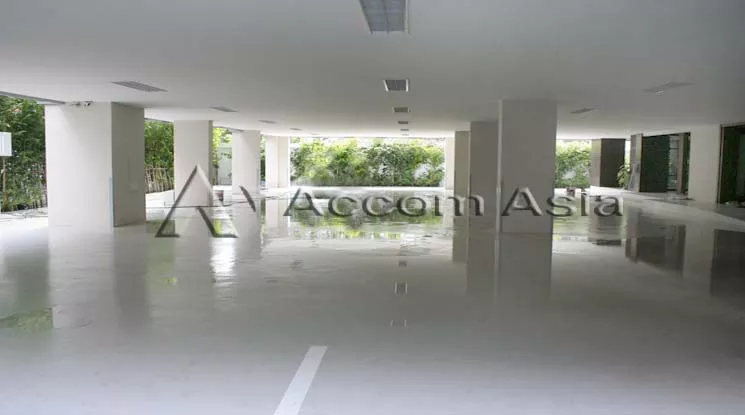  3 br Apartment For Rent in Sathorn ,Bangkok BRT Thanon Chan at Low Rise Residence 1415973