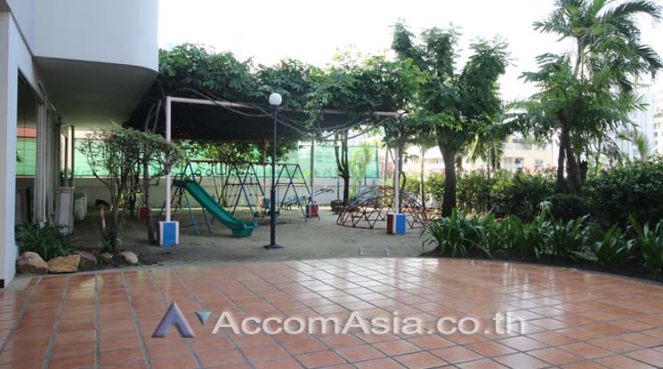  3 br Condominium For Rent in Sukhumvit ,Bangkok BTS Phrom Phong at D.S. Tower 1 AA27103